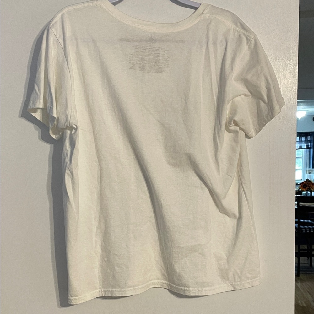 Belle T-Shirt, sketch design - Picture 4 of 4